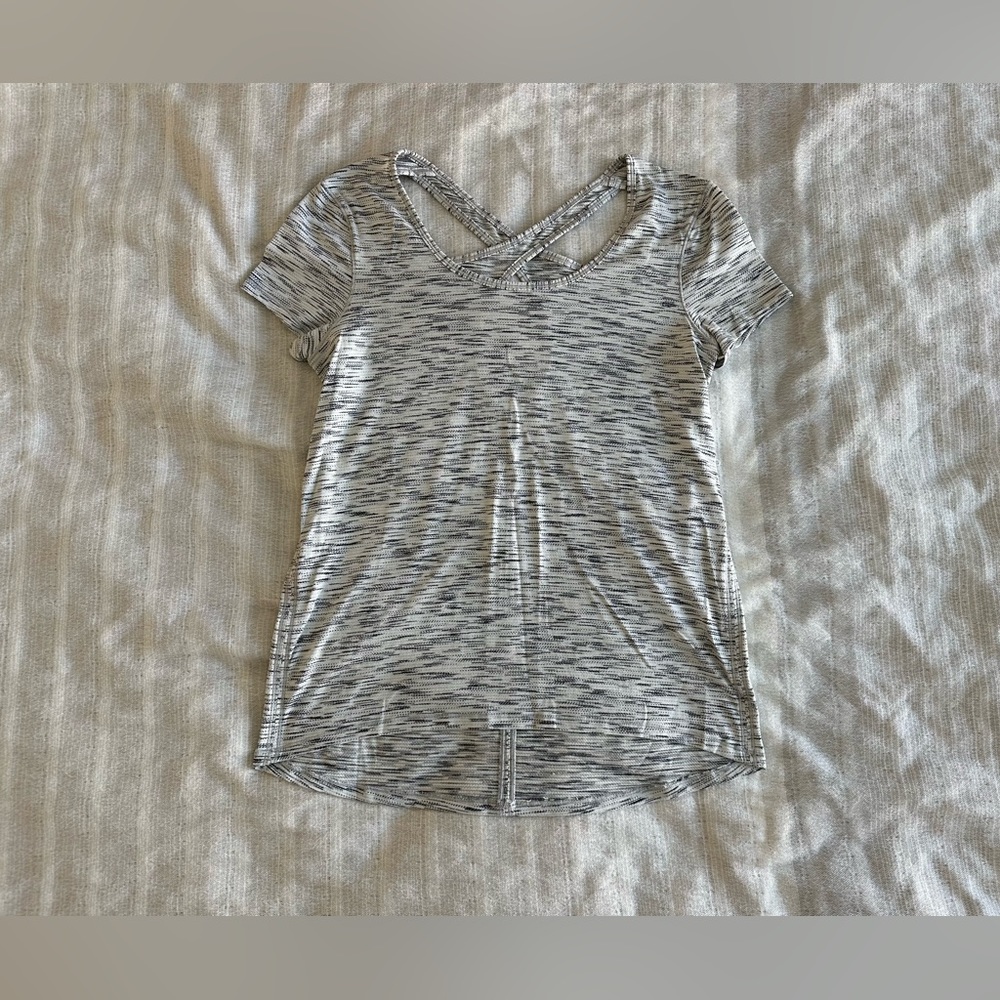 LL Tee